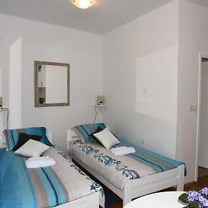  Apartament Downtown Korina