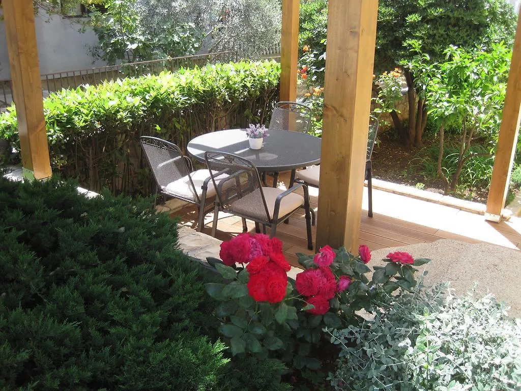 Apartments Villa Violet Zadar 0*,  Croatia